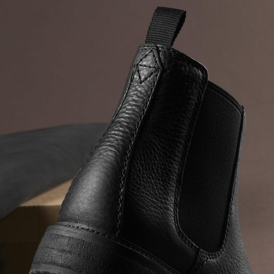 Clarkdale Easy Black Leather - US 0954