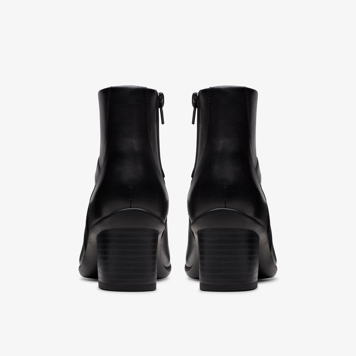Shaya Sky Black Leather - US 7095