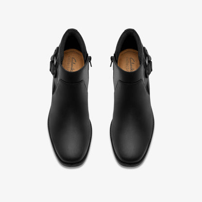 Danyelle Gema Black Oily Leather - US 2680
