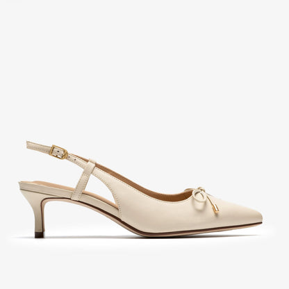 Zarey Bow Cream Leather - US 7438