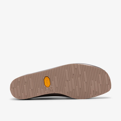 Wallabee 2604 Silver Patent - US 0944