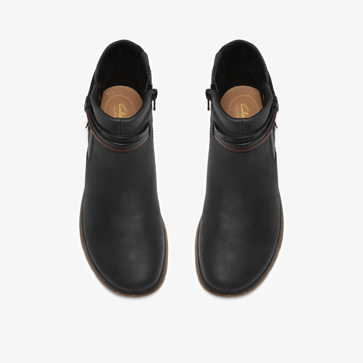 Orlene Roam Black Leather - US 7055