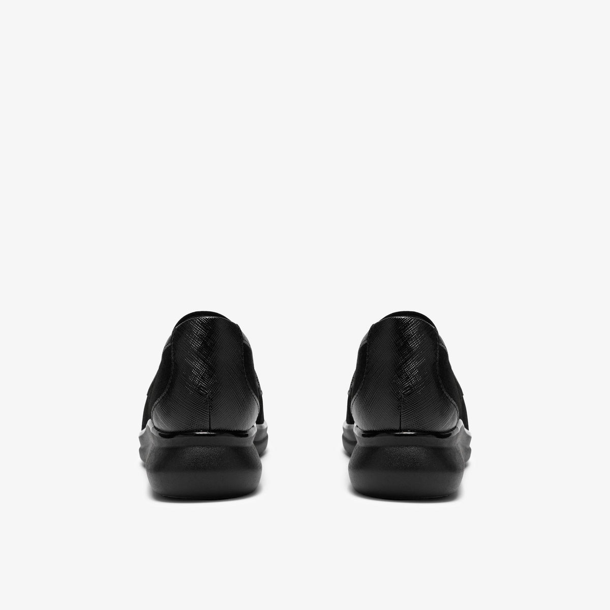 Lynell Bay Black Suede - US 8213