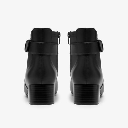 Iridessa Clara Black - US 8488